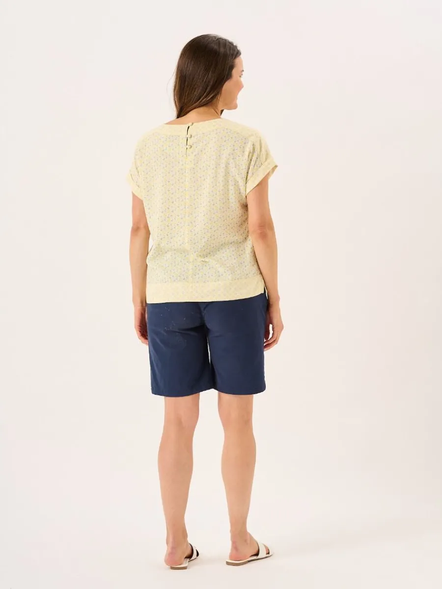 light_yellow_floral_short_7.webp Quba & Co Light Yellow Floral Short Sleeved Overhead Top - Dana Outlet