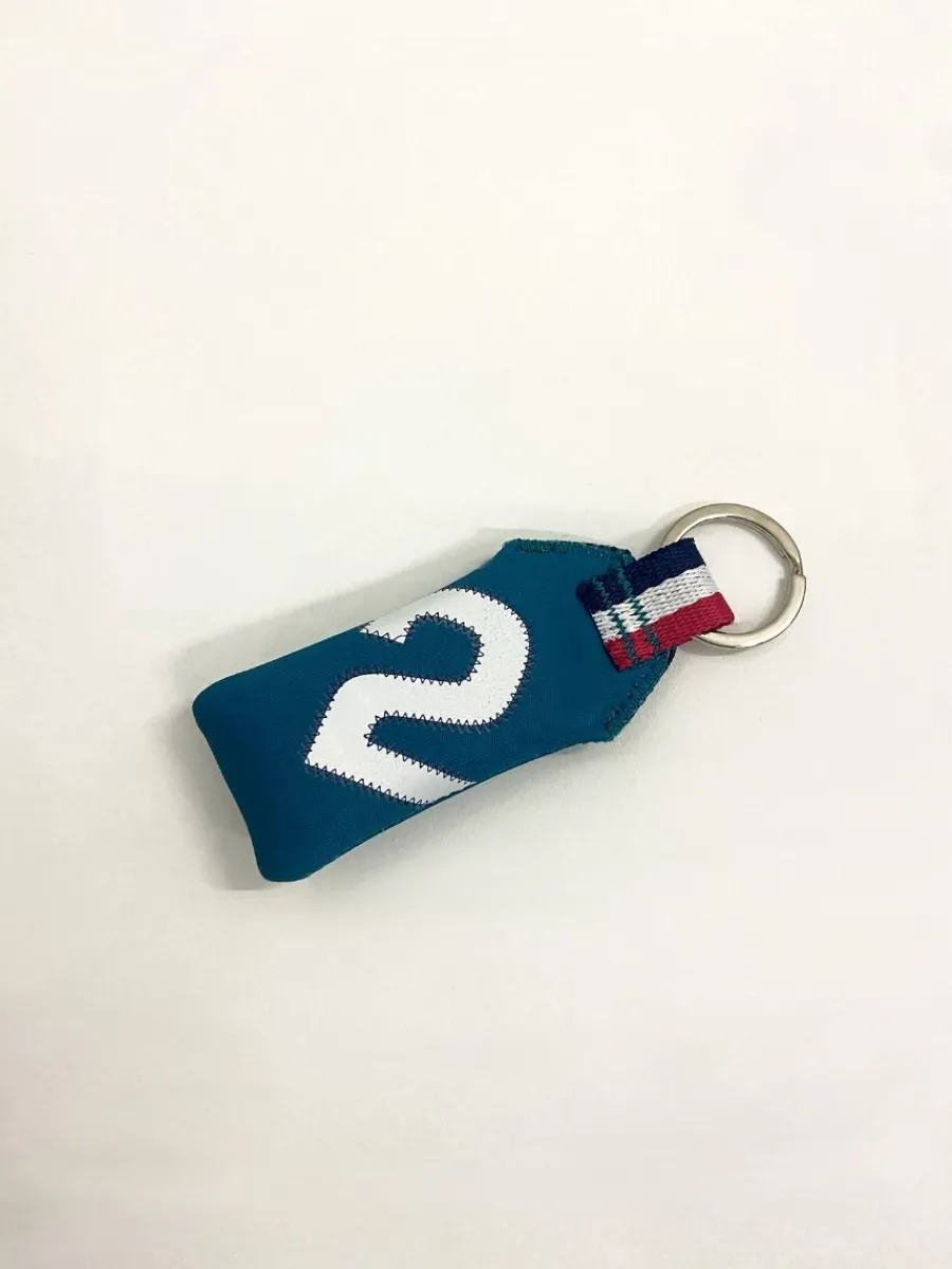 teal_floating_keyring__fi_2.webp Quba & Co Teal Floating Keyring - Finney Best