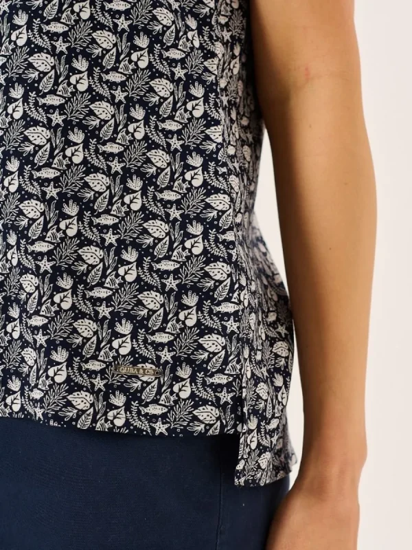 Quba & Co White And Navy Nautical Print Sleeveless Vest Top - Elsie Outlet